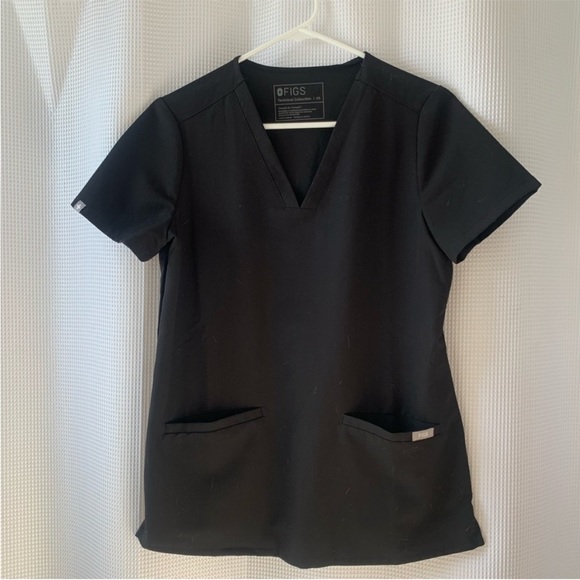 FIGS Casma Top - Picture 1 of 2